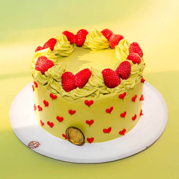 Pistachio Raspberry Cake